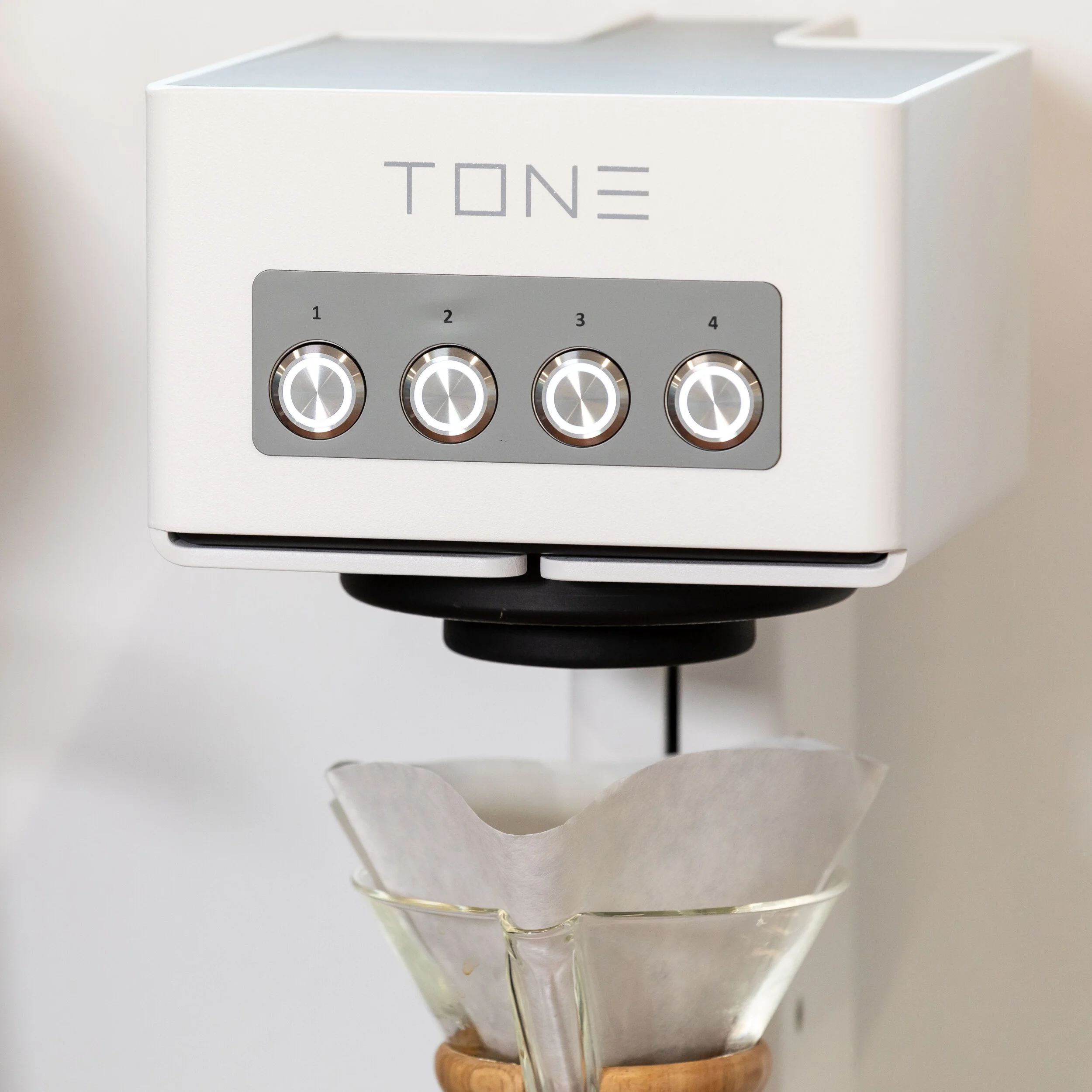 Tone Kaffeemaschinen Ag | Touch 03 — New in Coffee
